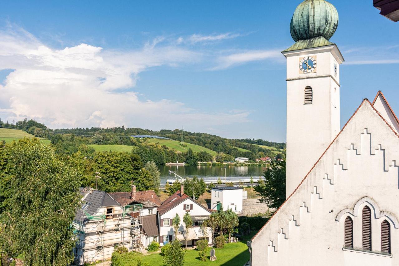 Crest - Riverside Lofts Mit Parken I Balkon I Kueche I Regendusche Passau Ngoại thất bức ảnh